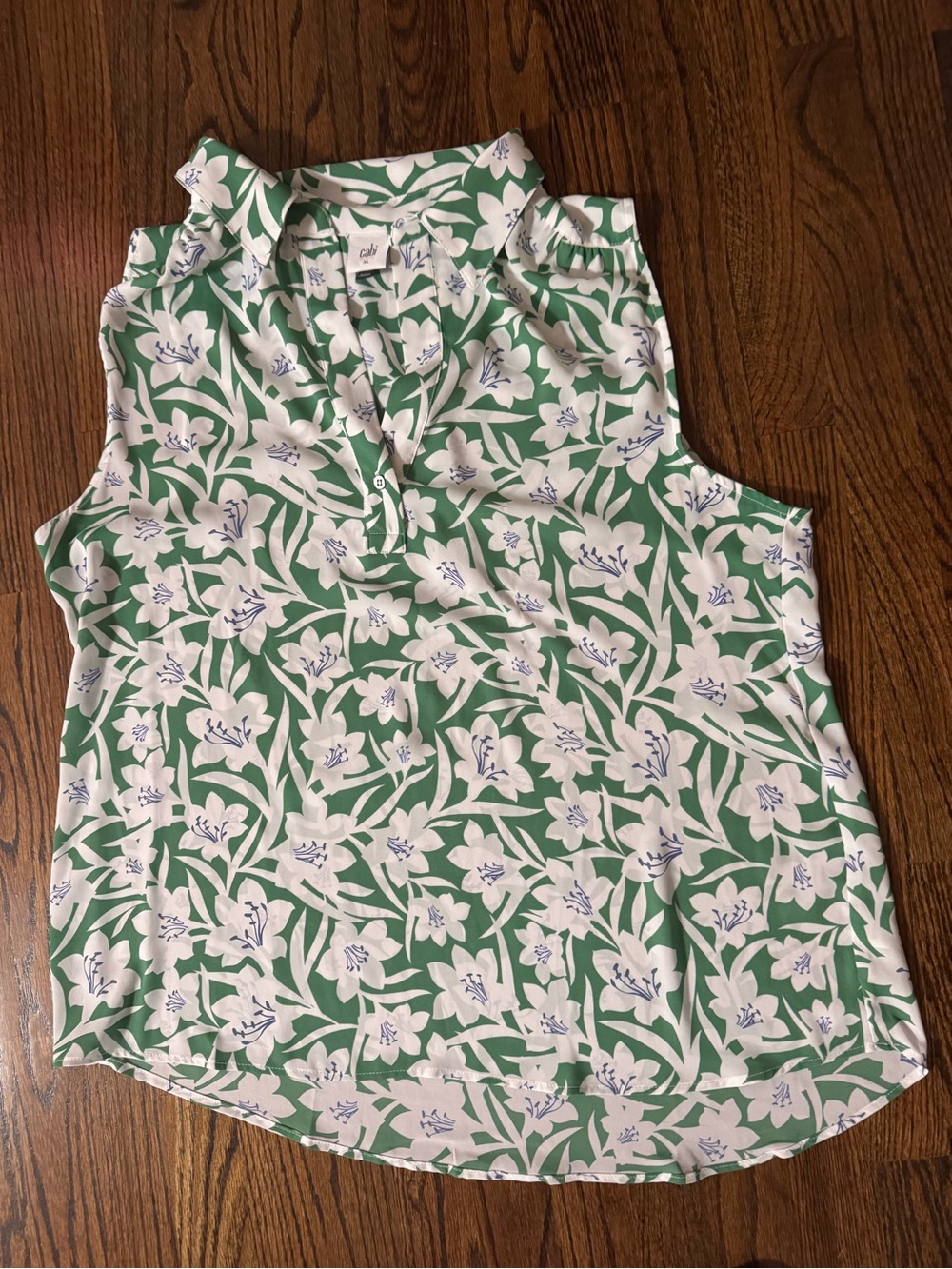 CAbi Bloom Top- Green and White Floral Sleeveless Collared Tank - Picture 2 of 4